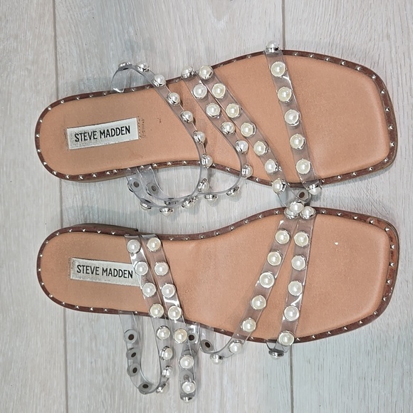 Steve Madden Women's Skyler Pearl Embellished Sandals Shoes Flats Sz 8 - Picture 3 of 10